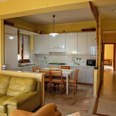 Casa Mare La Pergola Apartment
